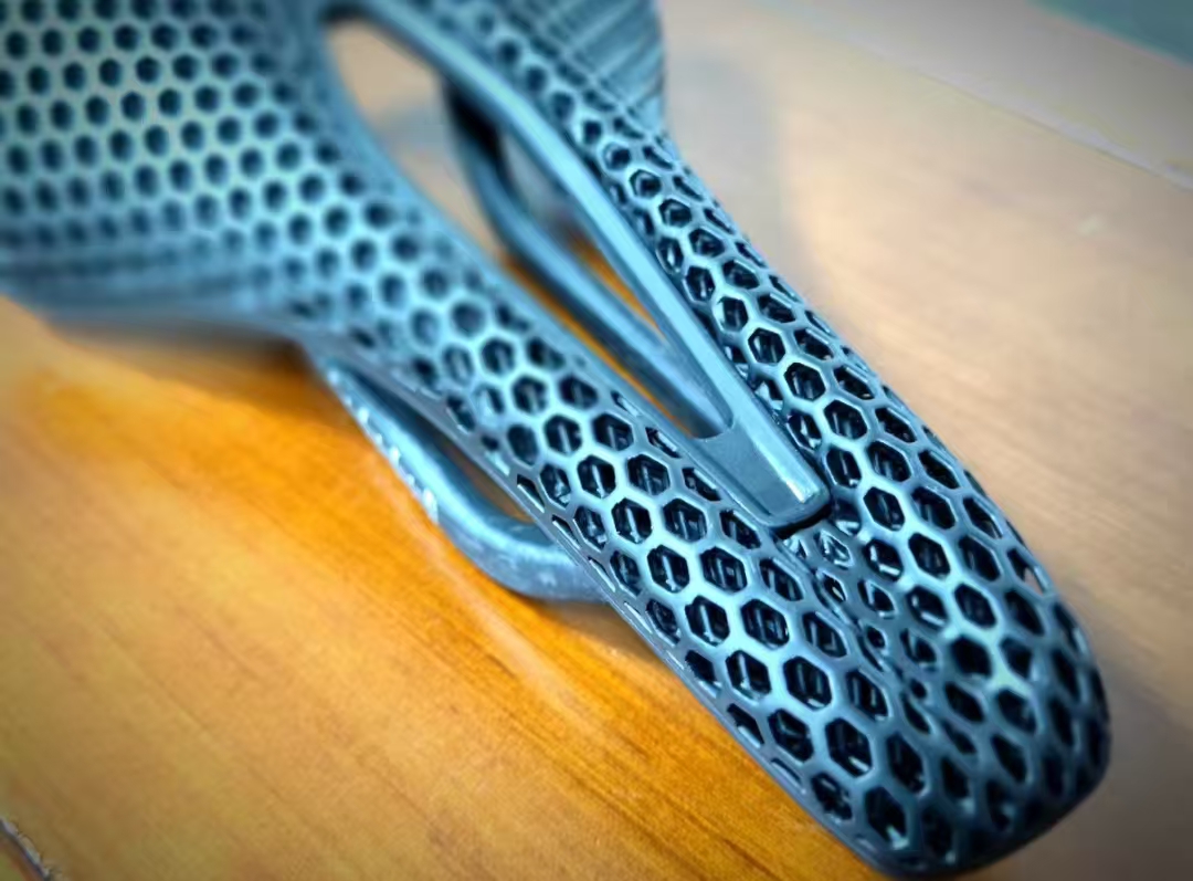 3D-geprint carbon fiber fietsz - Carbon Fiber Saddle recensie en prijs